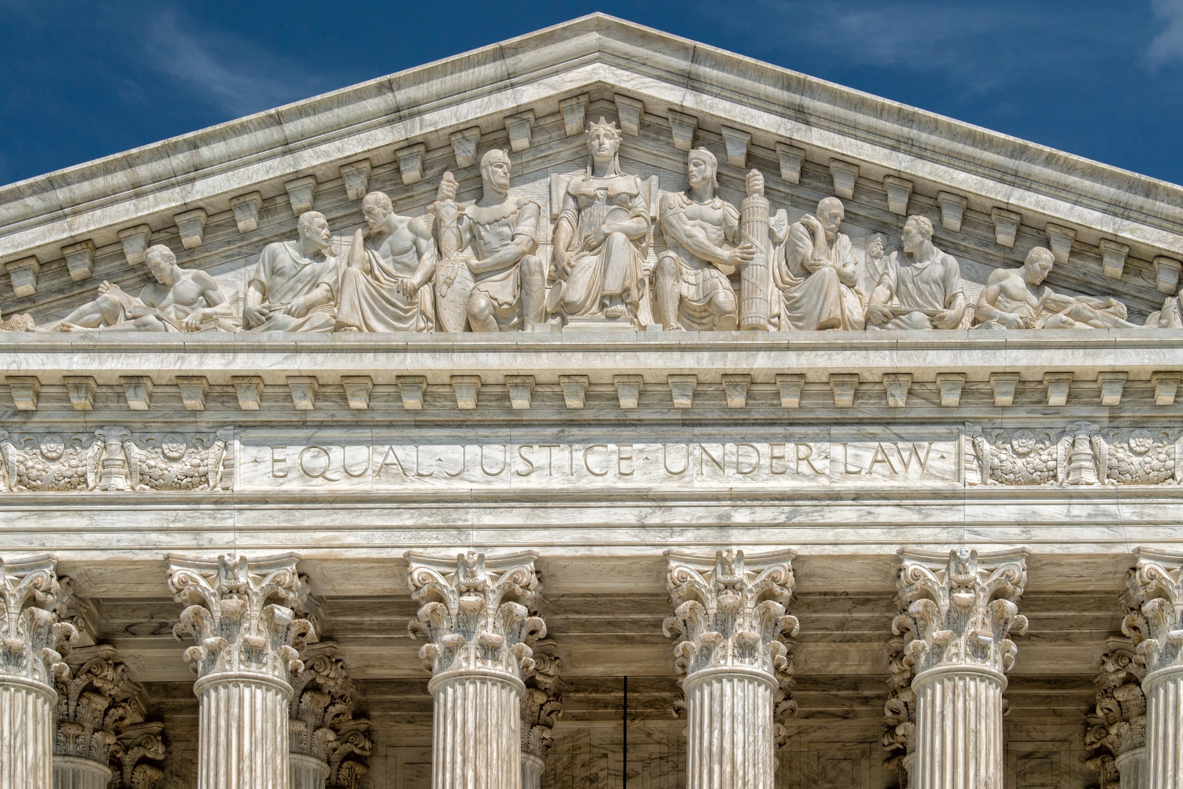 Supreme Court building in Washington dc